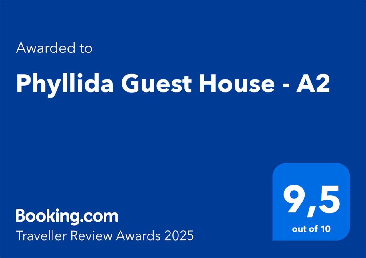 Phyllida Guest House - A2 Zaháro Kültér fotó